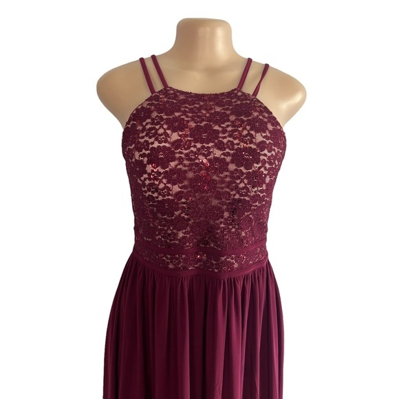 3/$30 🍂 R&M Richards Burgundy Midi Dress - Picture 3 of 9